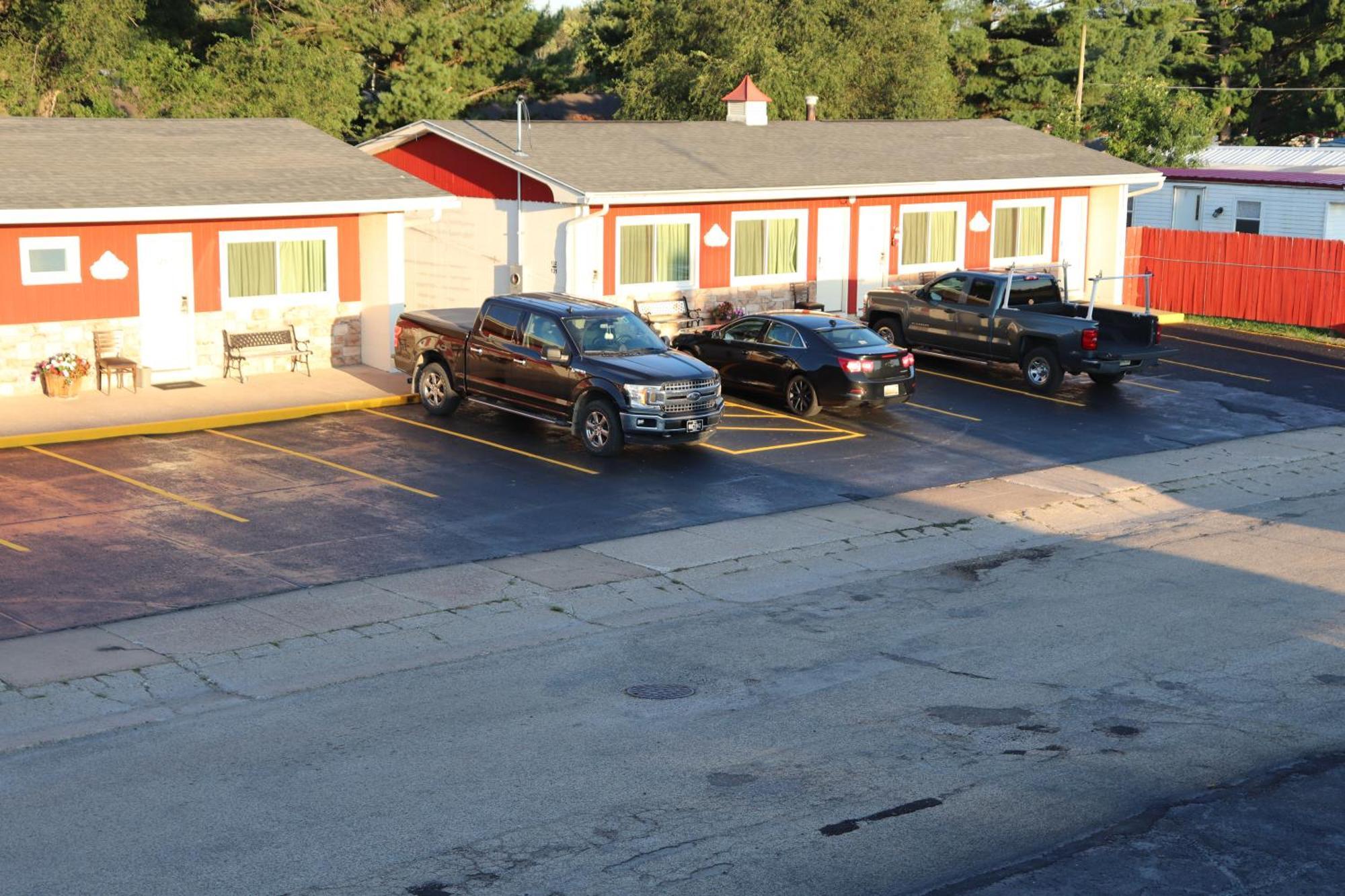 Best Nights Inn - Sparta Exterior photo