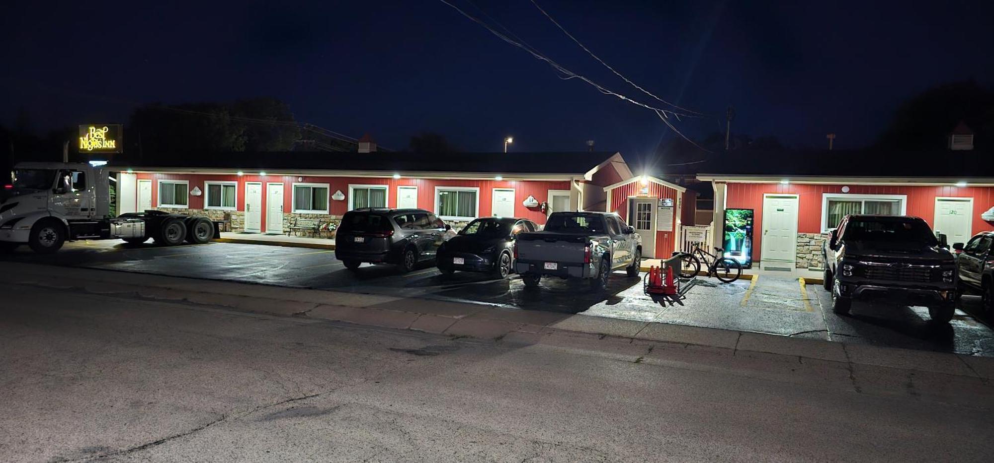 Best Nights Inn - Sparta Exterior photo