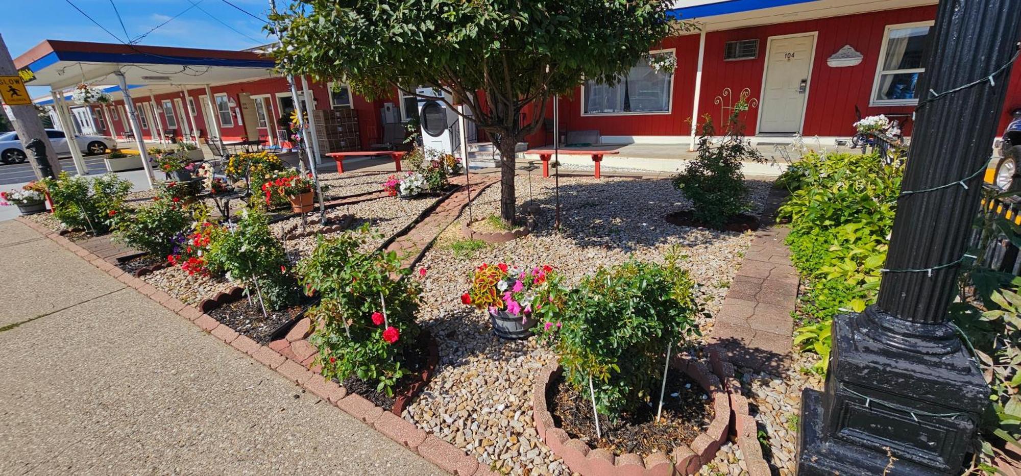 Best Nights Inn - Sparta Exterior photo